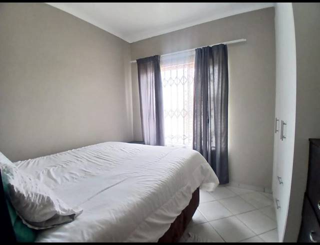 2 BEDROOM HOUSE FOR SALE IN ERMELO
